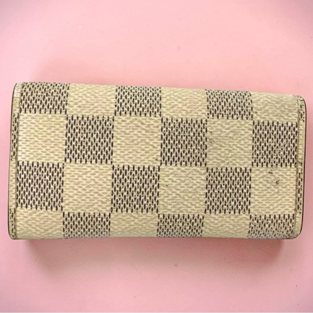 Louis Vuitton Damier Azur 4-Key Holder Case 😍🤍🔥 - Picture 3 of 10